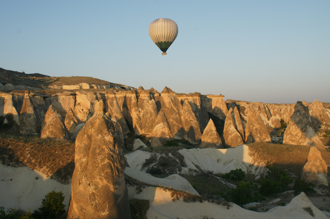 Chaminés de Urgup, localizadas na região da Capadócia, na Turquia, são formações rochosas